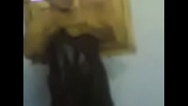 Tamil Anty Bath